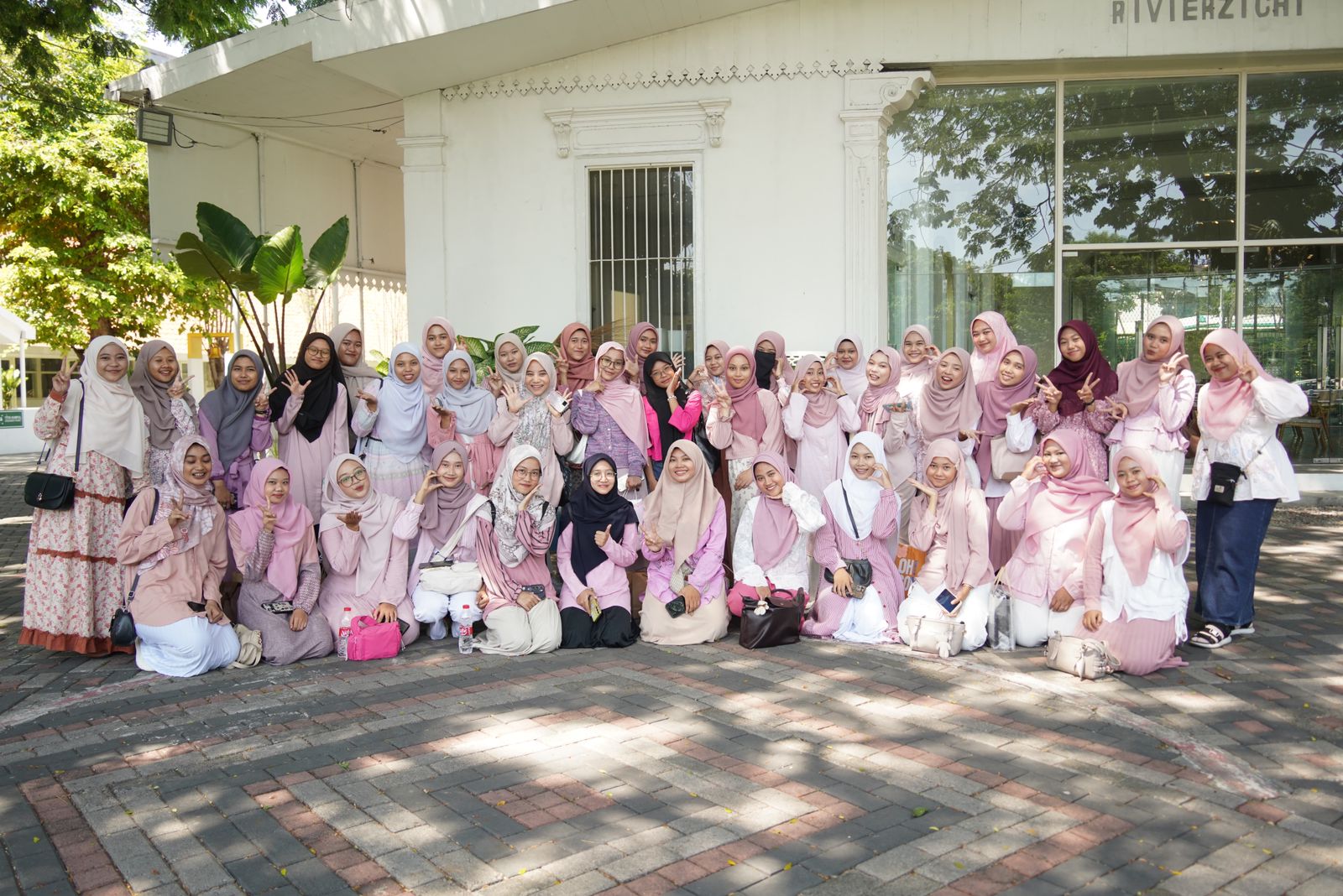 Sembari IMMawati Surabaya Usung Tema “Brave Pink”